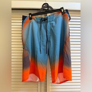 Billabong Blue and Orange Board Shorts with Gradient Design Mens Sz 32